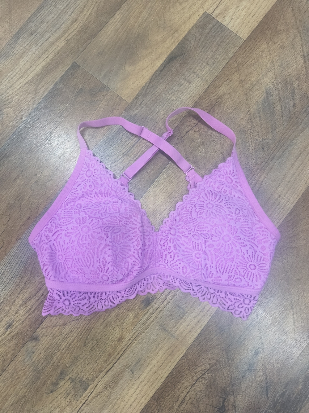 Auden Floral Lace Bralette in Bright Pink